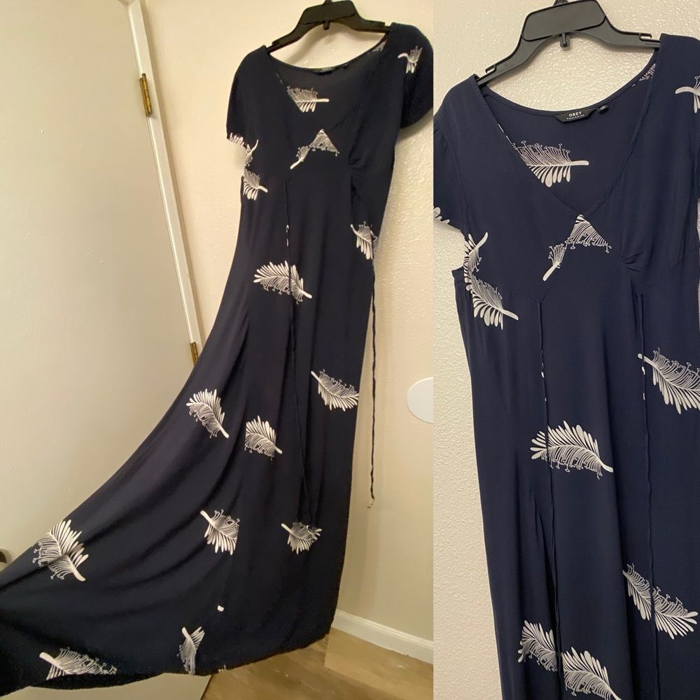 Obey navy blue front tie V-neck summer dress feather fern 100% viscose small